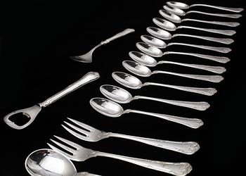 BESTICK, 56 delar, silver, Cohr, Danmark, 1900-tal. Tot vikt inkl detaljer i rostfritt stål ca 2530g.