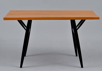 Ilmari Tapiovaara, A SET OF TWO BENCHES AND A TABLE.