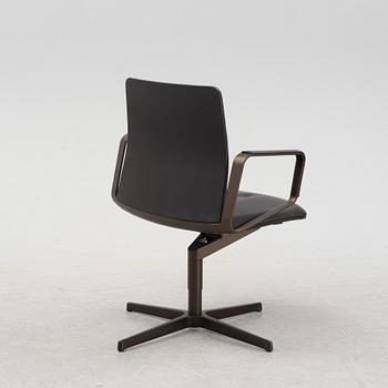 A 'Leadchair Executive' leather upholstered office chair by EOOS for Walter Knoll.