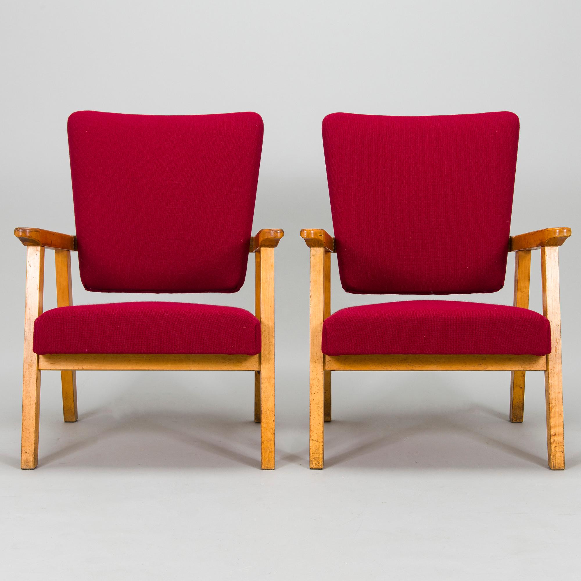Paul Bernoulli, a pair of 1940's armchairs '1171' for O.Y. Huonekalu- ja Rakennustyötehdas A.B.