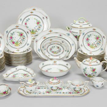 Herend, matservis, 100 delar, porslin, "Indian Basket" Ungern.