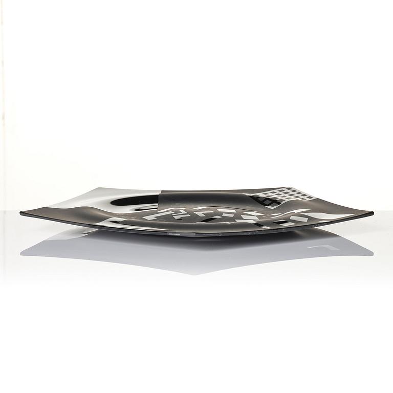 Oiva Toikka, a glass dish, Nuutajärvi Notsjö, Finland, probably unique.