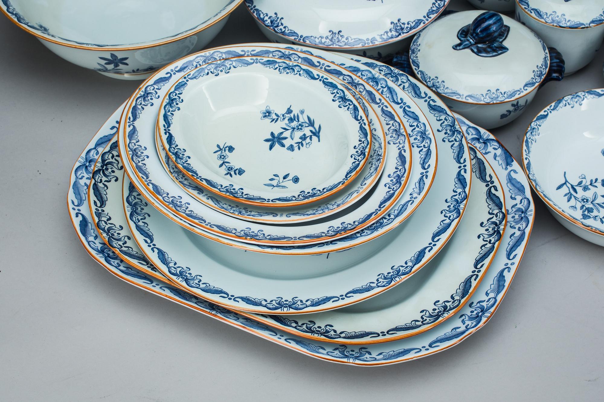 MATSERVIS, 70 delar, "Ostindia", Rörstrand.