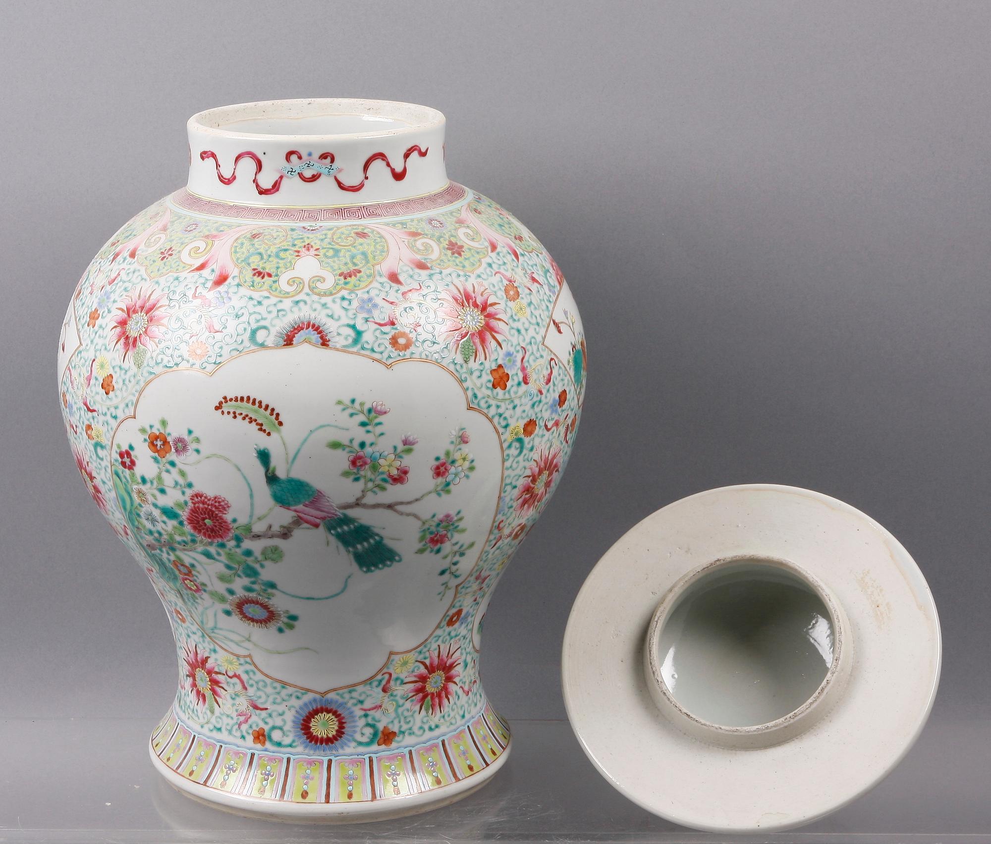 LOCKURNA, porslin, Kina.