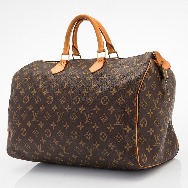 Louis Vuitton, a Monogram Canvas 'Speedy 40' bag.
