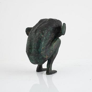 Gudrun Eduards, "Kalfaktorn", "Japansk fågel", Hukande figur, 3 st.