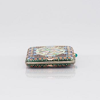 Cigarettetui, silver och cloisonnéemalj, Bril & Girshman, Moskva 1908-1917.