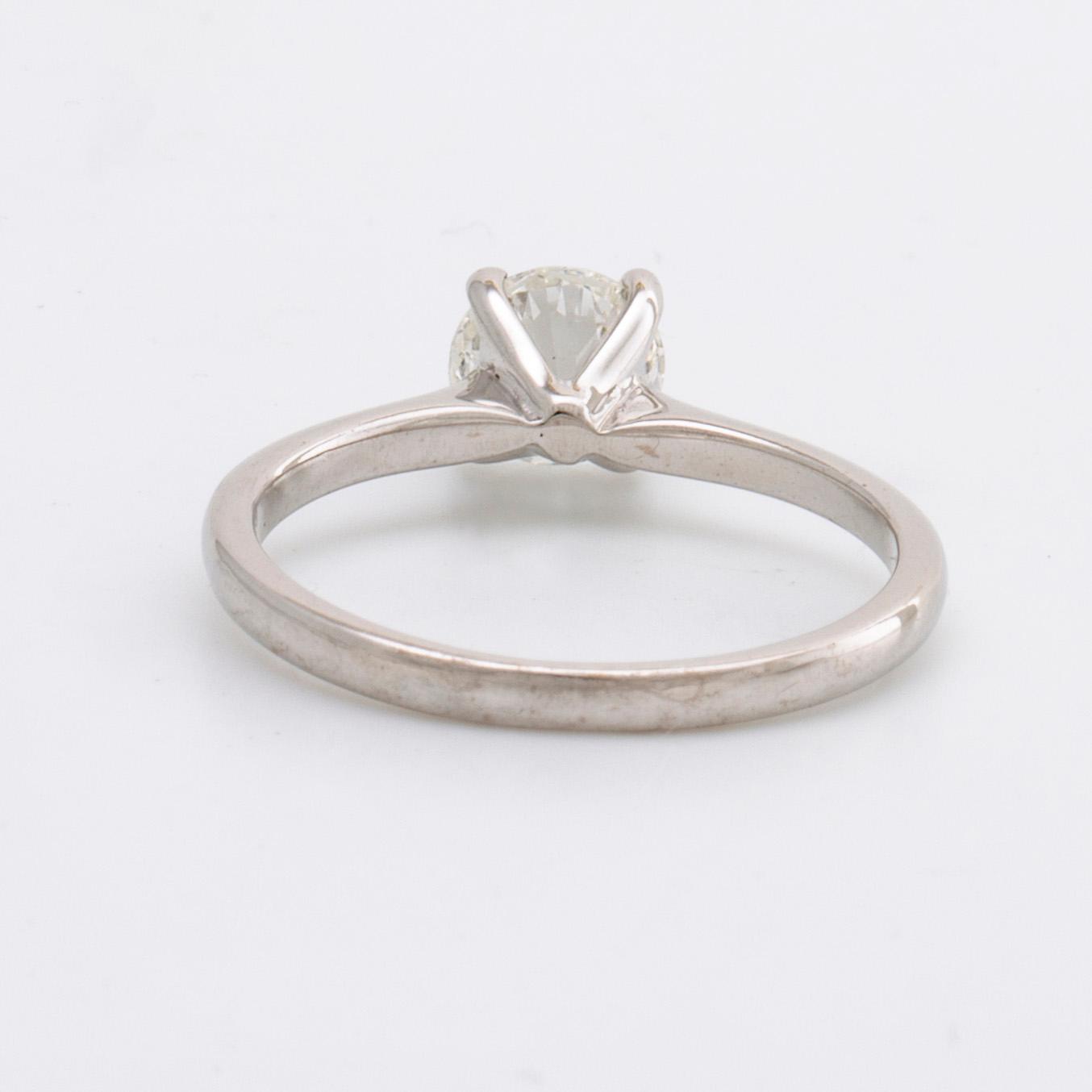 DIAMOND RING 18K whitegold brilliant-cut diamond 0,70 ct E VS2, GIA certificate 2018.