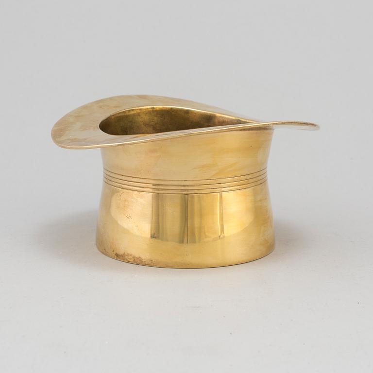 A 20th century brass wine cooler.