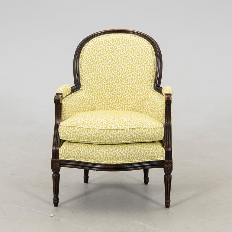 Armchair in Louis XVI style, first half of the 20th century.