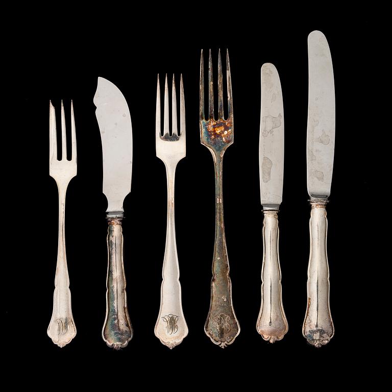 A set of Chippendale silver cutlery, 68 pcs, Kultakeskus, Finland 1962-1965. Weight, knives excluded, circa 1660 g.