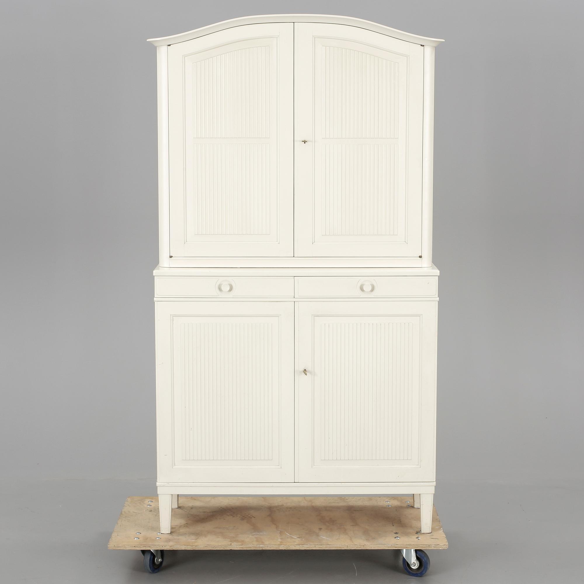 SKÅP, "Herrgården", Carl Malmsten, Bodafors, 1960-tal.