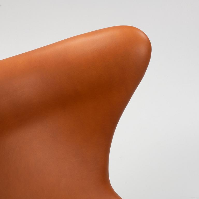 An 'Egg chair' by Arne Jacobsen, for Fritz Hansen, Denmark.