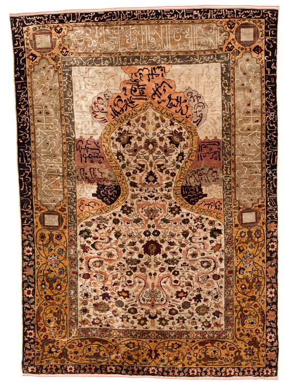 SEMI-ANTIQUE SILK KAYSERI PROBABLY. 171 x 128,5 as well as 1,5 cm flat weave on each end.