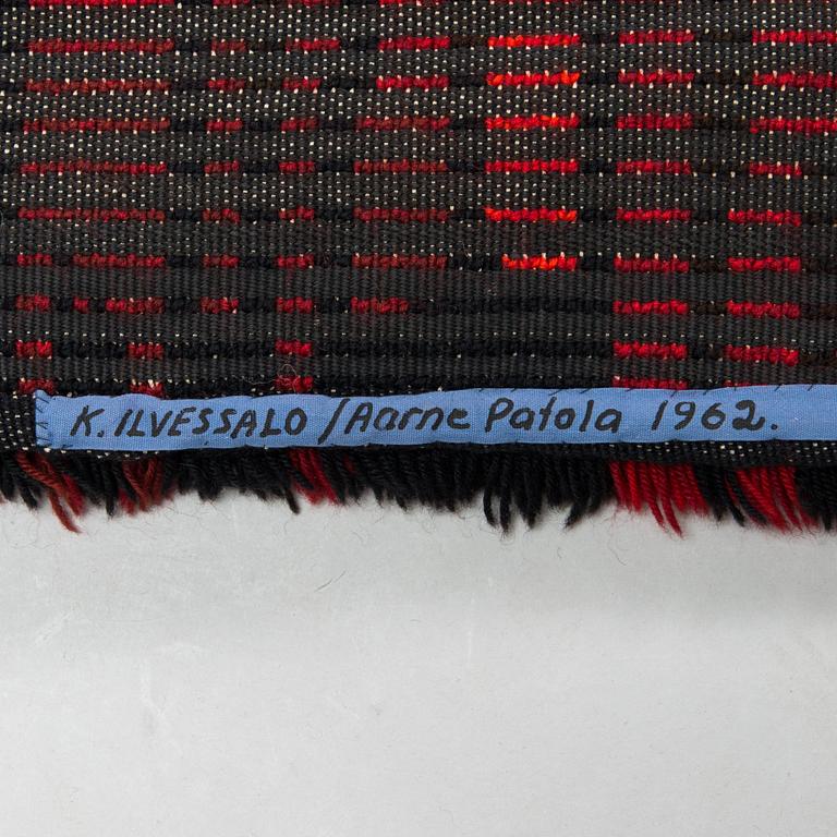 Kirsti Ilvessalo, rya modell för Finska handarbetets vänner. Ca 140 x 90 cm.