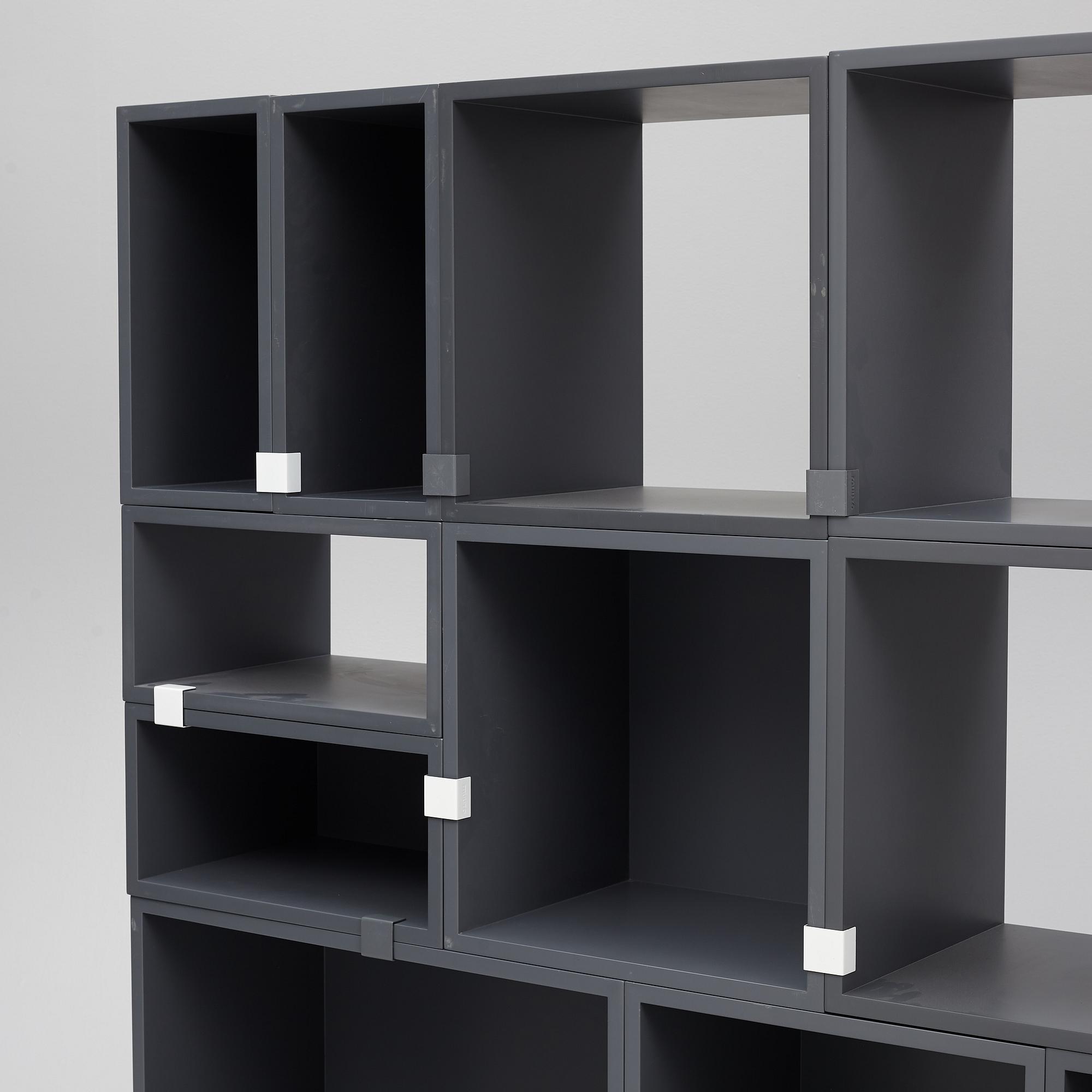 Julien de Swedt, hyllsystem, 24 delar, "Stacked", MUUTO, Danmark, 2000-tal.