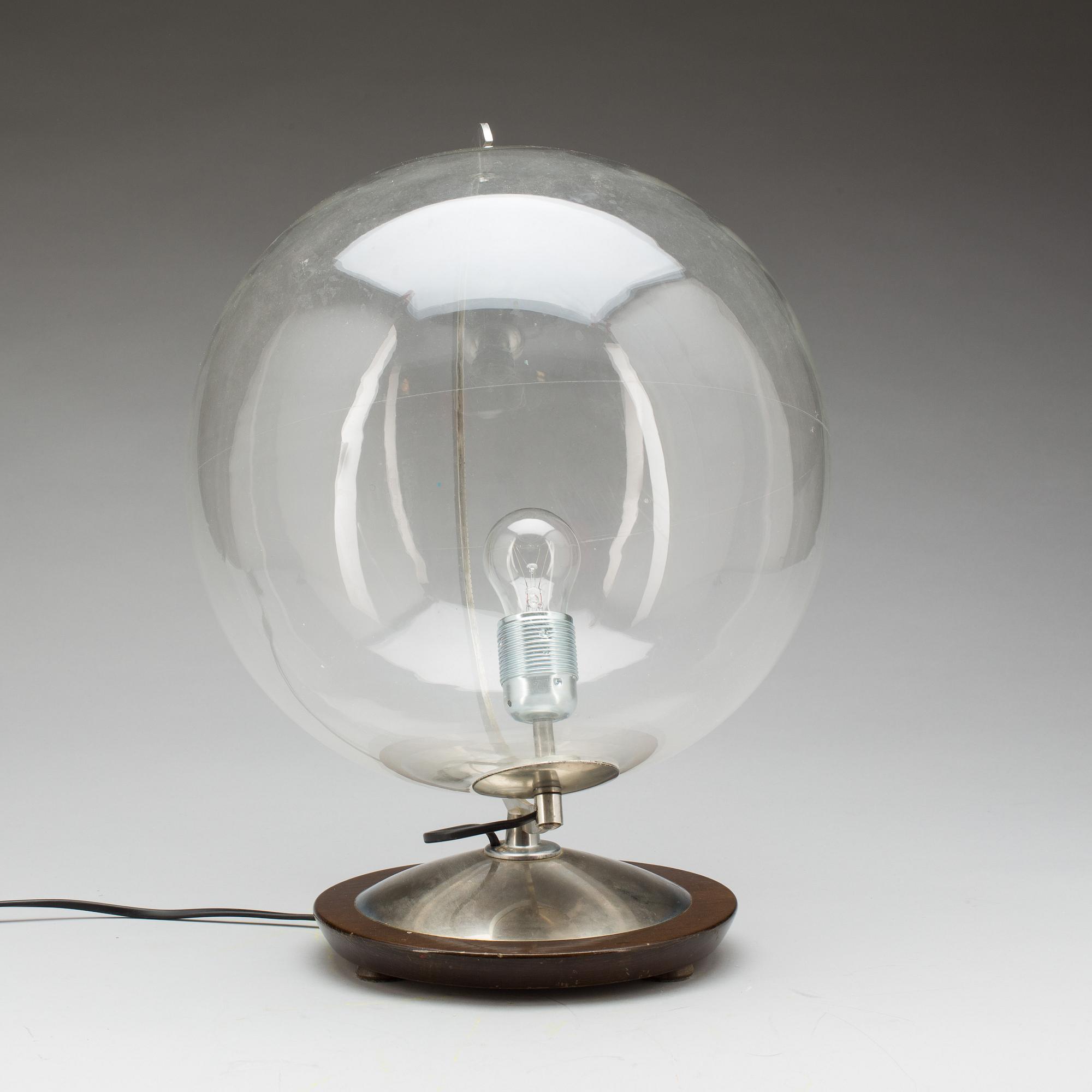 BORDSLAMPA, i form av glob, 1900-tal.