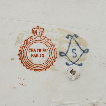 FAT, porslin, Sevres-liknande märke, 1900-tal.