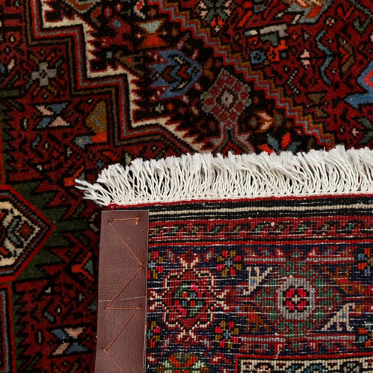 MATTA, sannolikt Bidjar, ca 120 x 80 cm.
