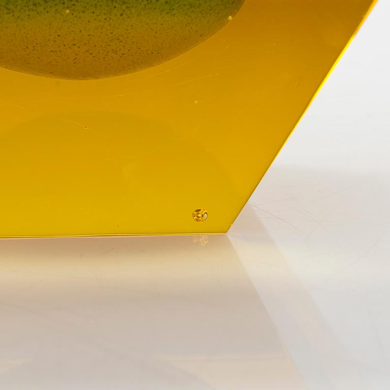Oiva Toikka, skulptur "Gold", signerad O. Toikka Nuutajärvi.
