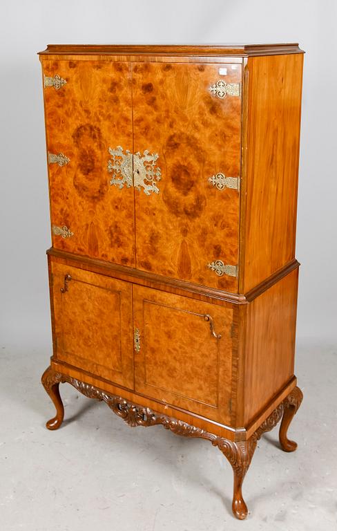 BARSKÅP, 1900-talets andra kvartal.