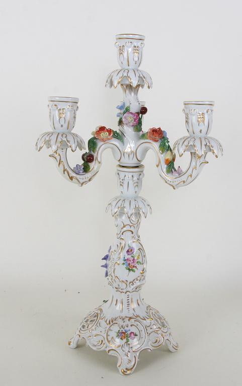KANDELABER, porslin, rokokostil, 1900-tal.