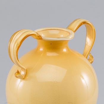 VAS med HÄNKLAR, Art Deco, Napoleone Martinuzzi, Venini, Murano. 1930.