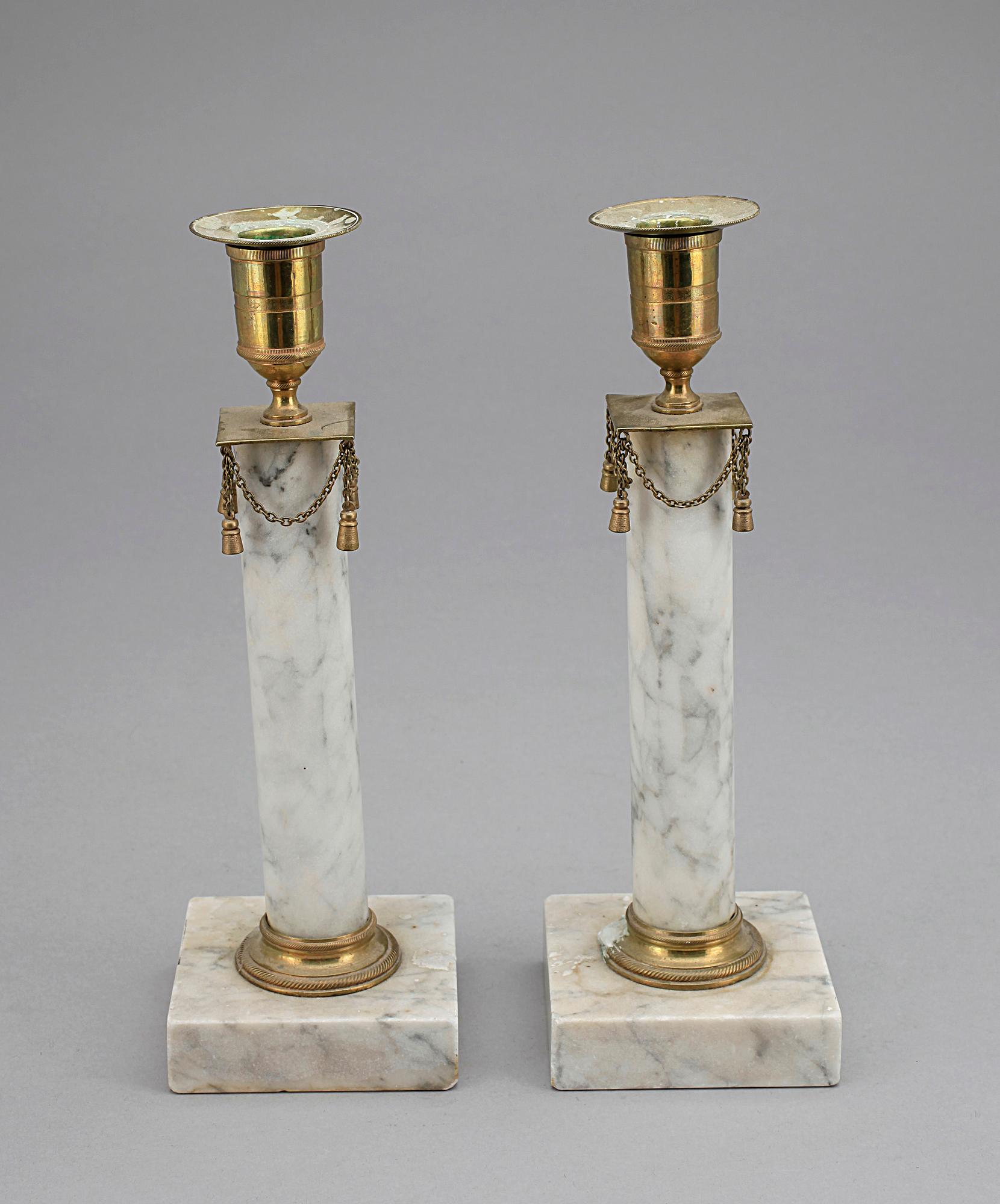 LJUSSTAKAR, ett par, sengustaviansk stil, 1800-talets slut.