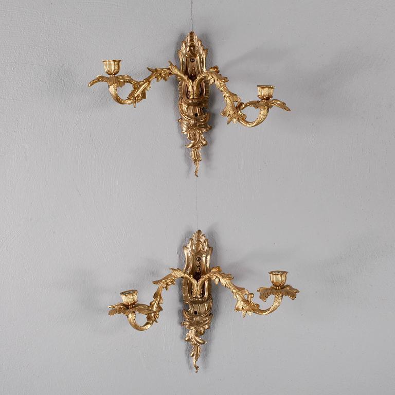 APPLIQUER, ett par, rokokostil, sent 1800-tal.