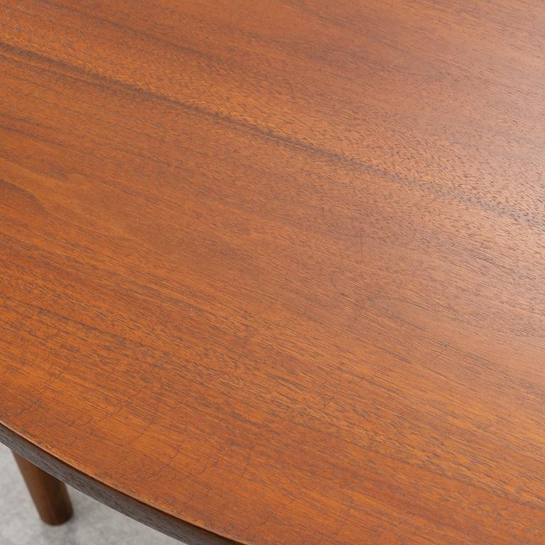 Nils Jonsson, matbord med 6 stolar, Troeds.