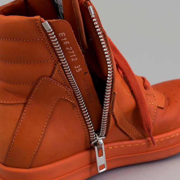 SNEAKERS, Rick Owens, storlek 35.