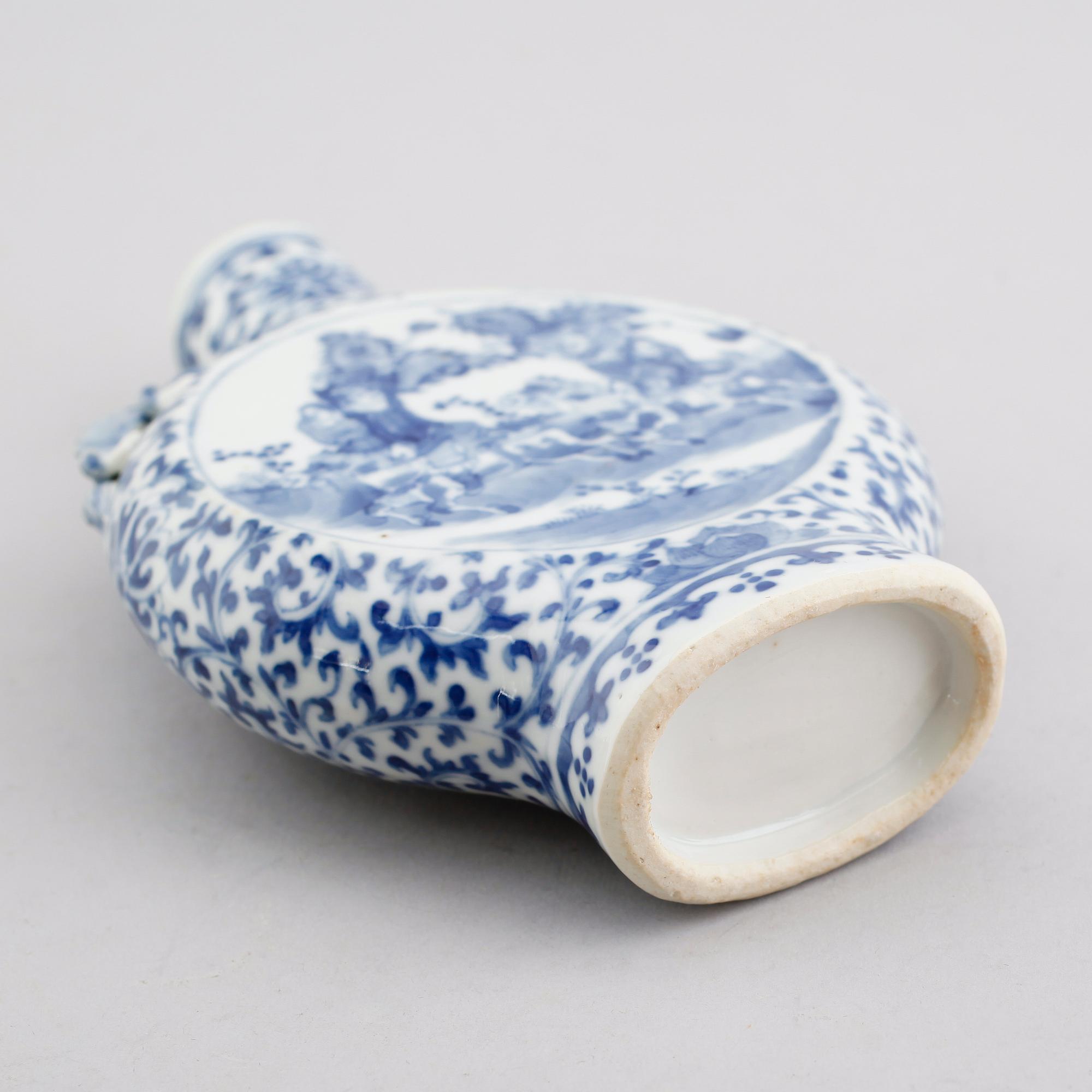 PILGRIMSKRUS, porslin, Kina, 1800-tal.