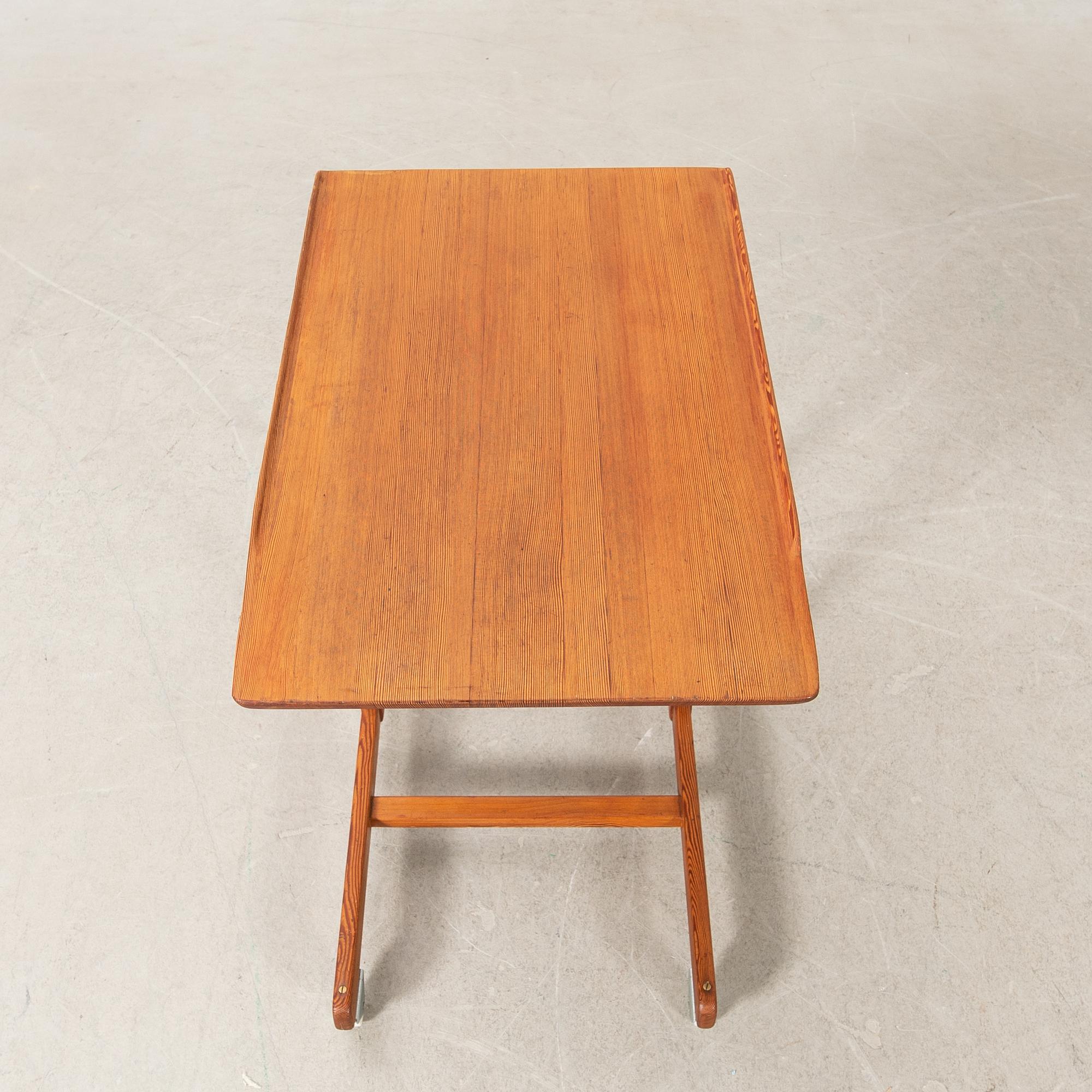 TV table/Nightstand, later part of the 20th century.