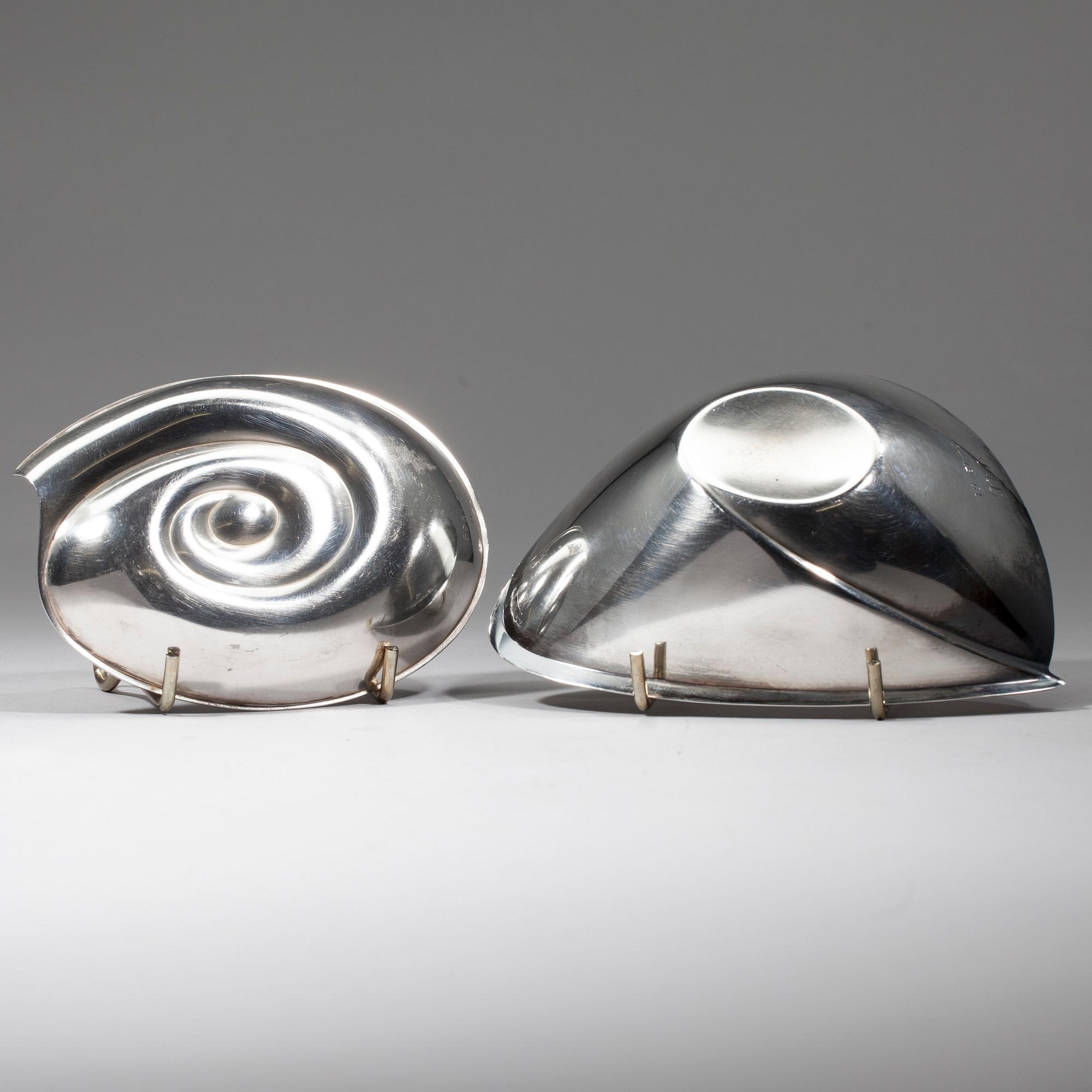 SKÅLAR, 2 st, silver, Tapio Wirkkala, signerade TW, Hopeakeskus, Tavastehus 1960-tal. Tot. vikt 169 g.