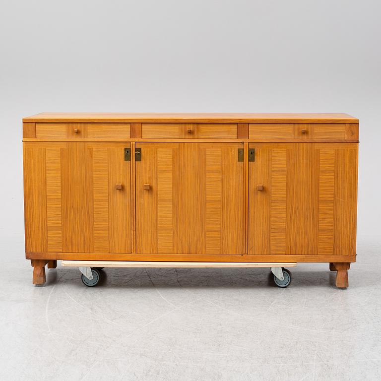 CARL MALMSTEN, sideboard, "Ambassadör", för Åfors Möbler, 1900-talets andra hälft.