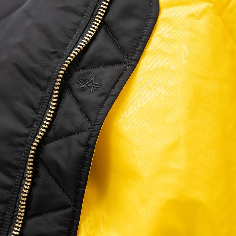 Breitling, Alpha, jackets, 3 stycken.
