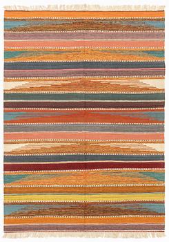 A Persian Kilim rug, c. 247 x 180 cm.