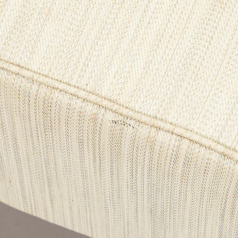 A mid-20th century armchair.