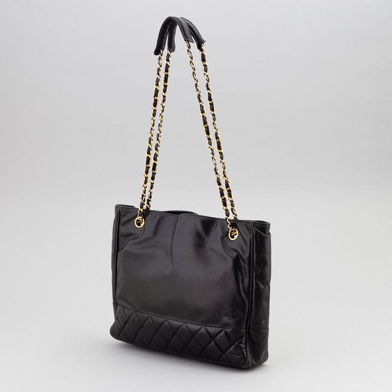 Chanel, a black quilted leather handbag, 1980's.
