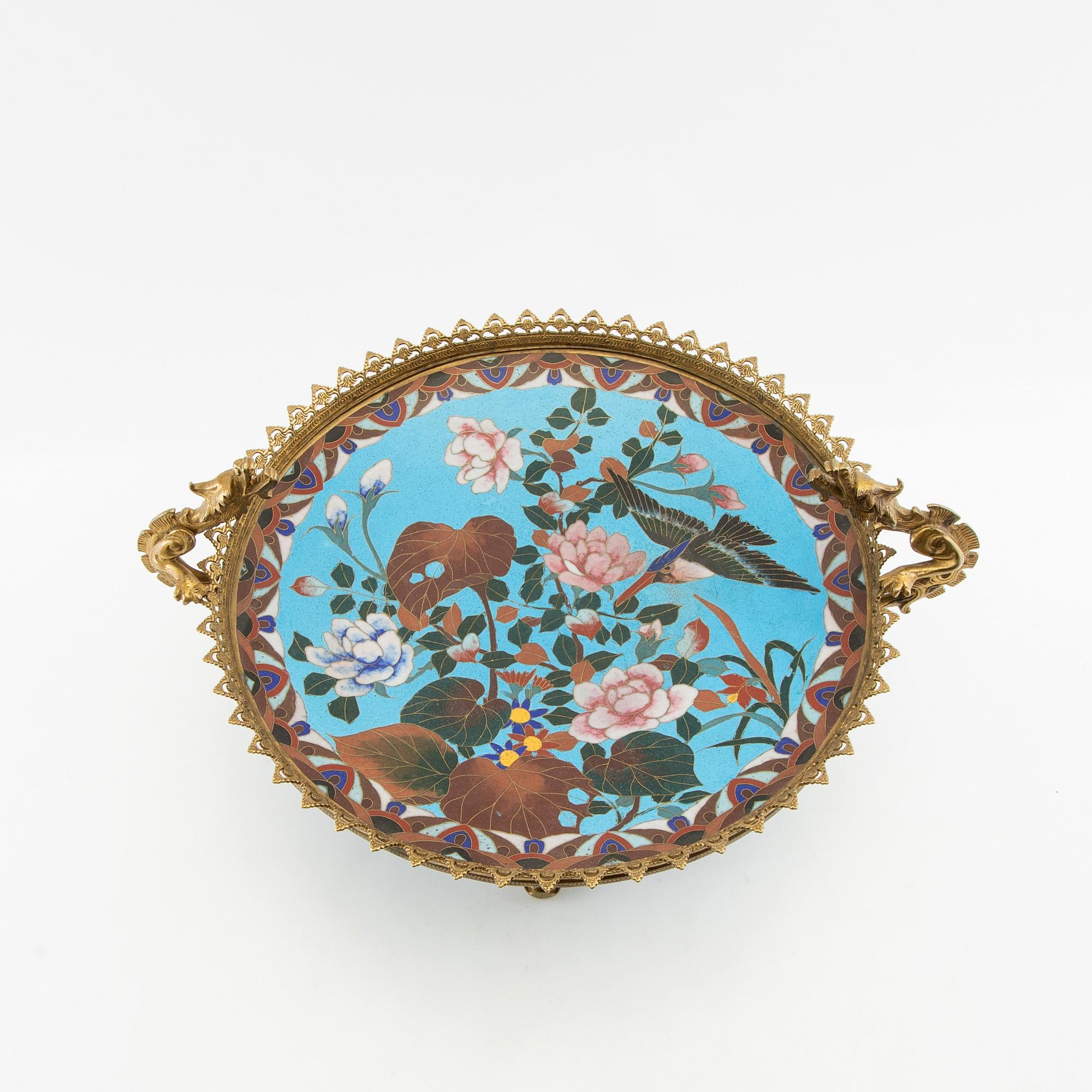 bowl on foot China cloisonné first half of the 20th century.