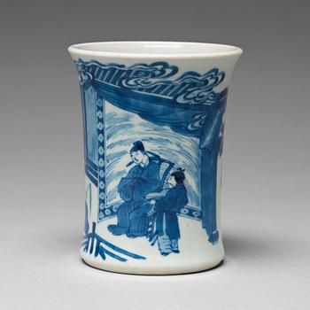 A blue and white Transitional brush pot, 17th Century with Chenghua mark.