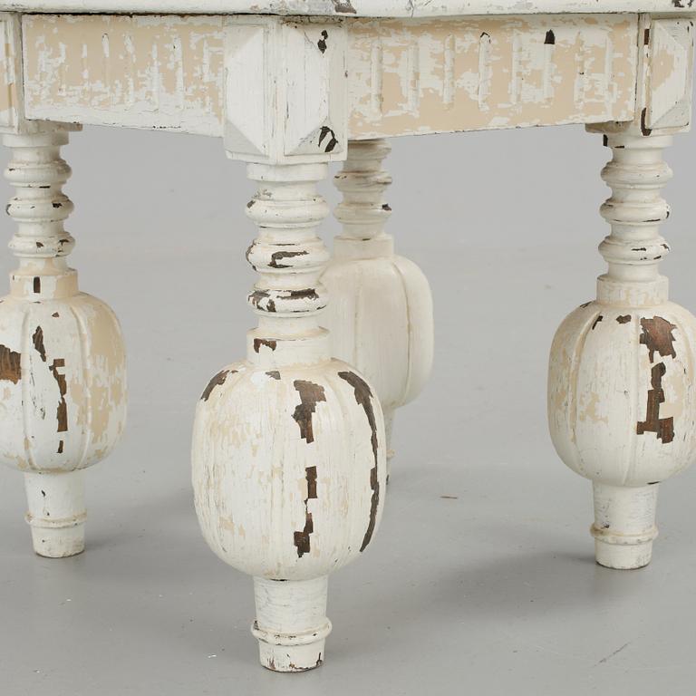 PALL, barockstil, 1800-talets andra hälft.