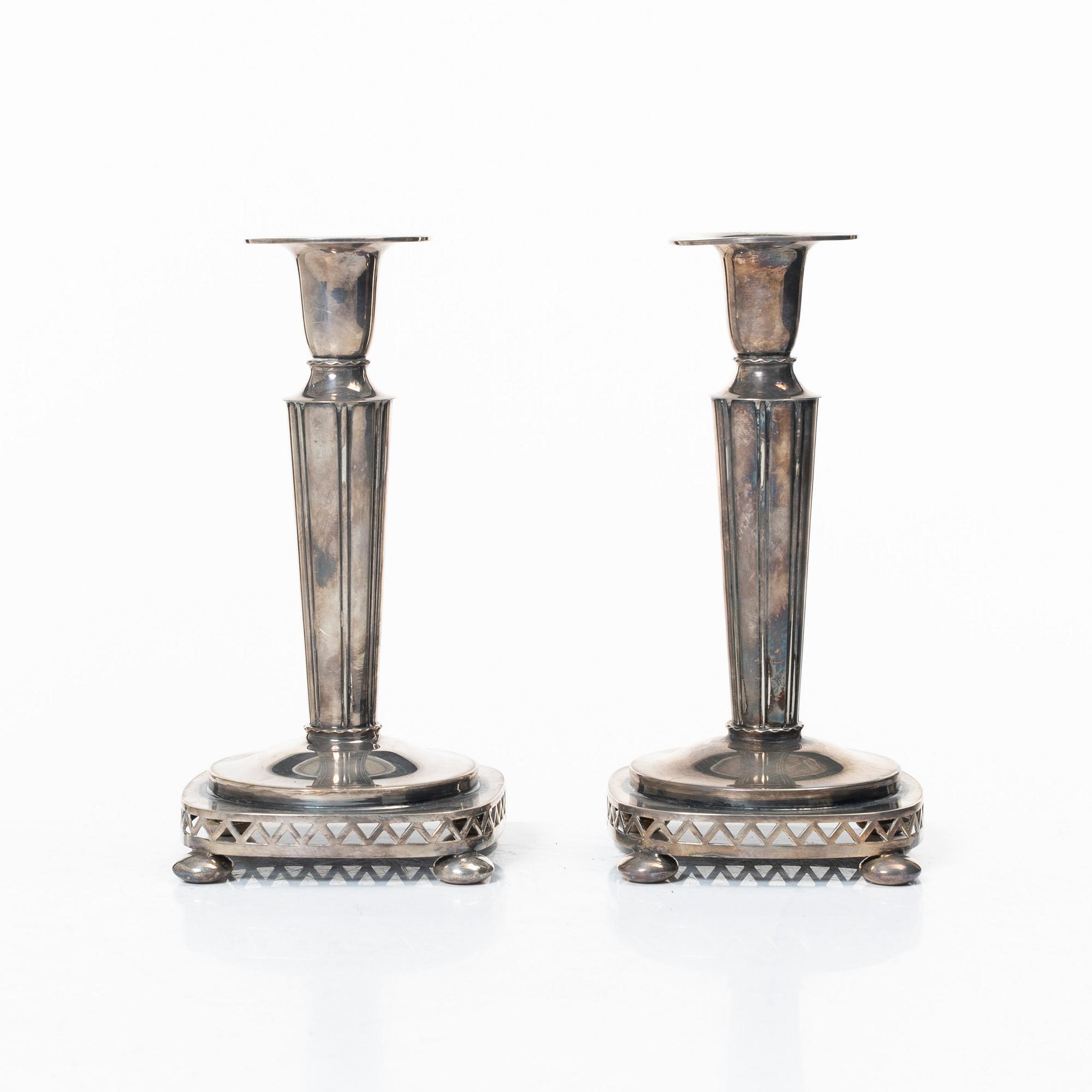 A pair of silver candlesticks, Tenn & Silver AB, Gothenburg, 1941.