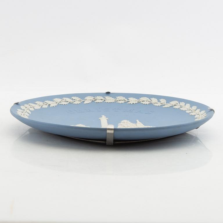 A collection of boxes, plates, etc. 8 dlrs, mostly Wedgwood England 20th century jasperware.