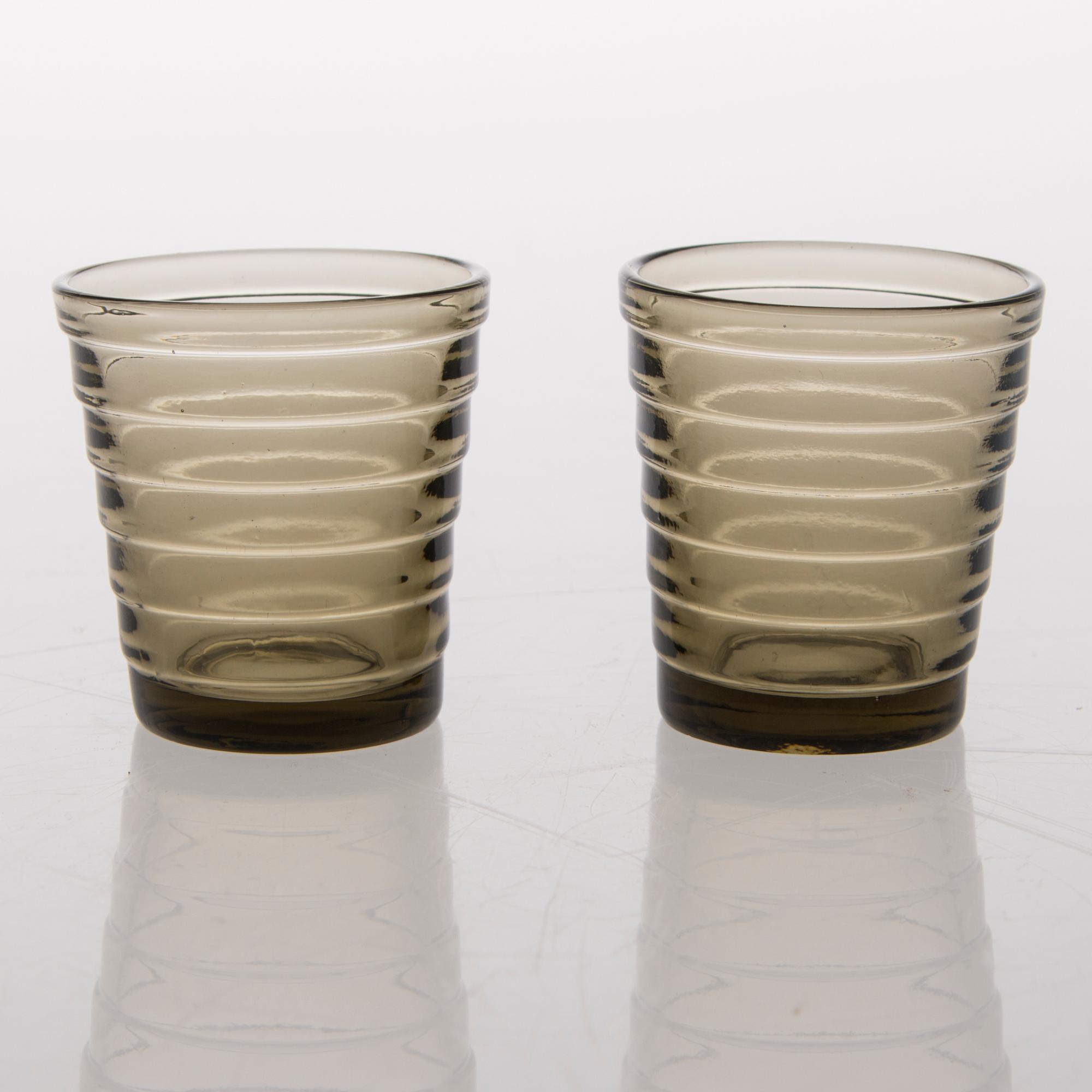 A 17-piece set of Bölgeblick Glassware by Karhula.