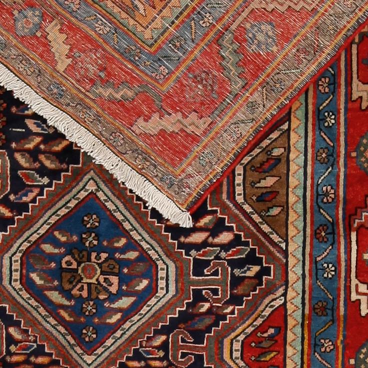 MATTA, Hamadan. 290 x 146 cm.