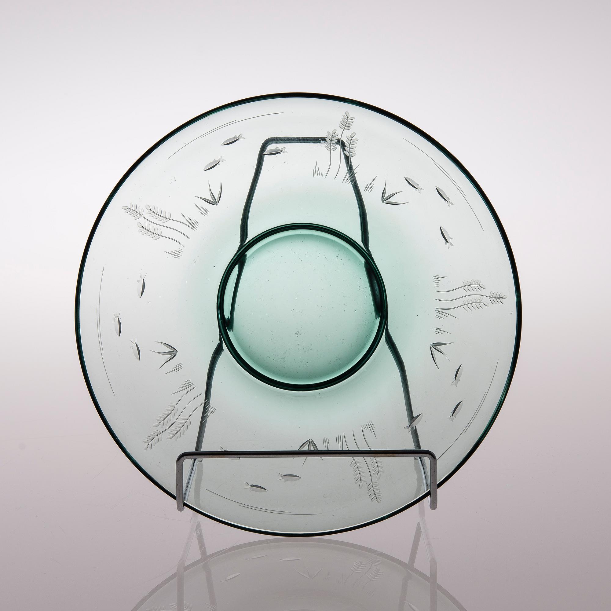 GÖRAN HONGELL, A BOWL. Karhula, 1930s.