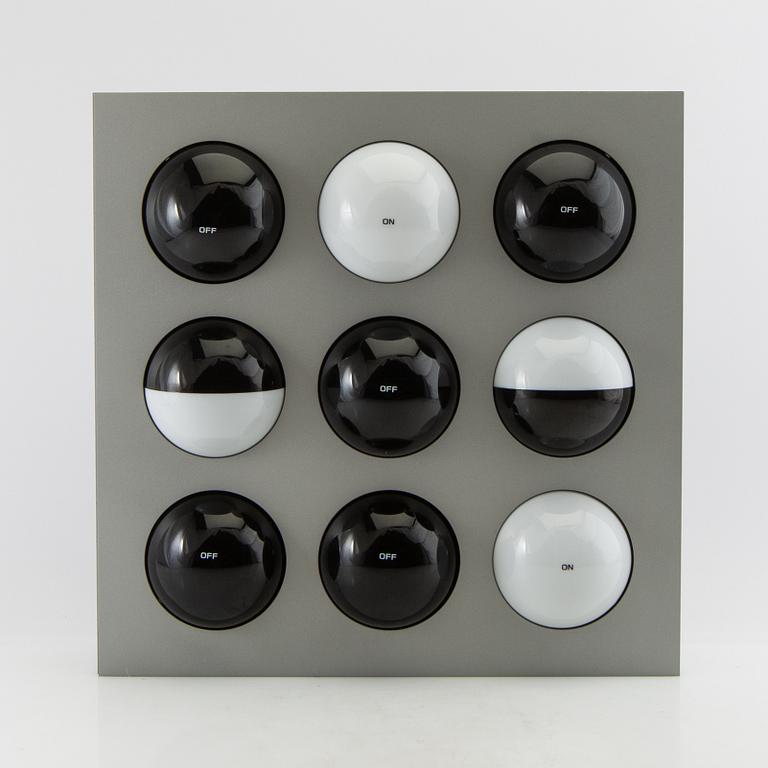 Paul Talman, vägglampa, Fifty Fifty ("ON/OFF"), 1990-tal.