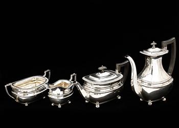 TÈ OCH KAFFESERVIS, 4 delar, nysilver, Daniel&Arter, England, 1900-talets första hälft.