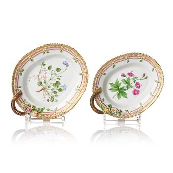 472. Two Royal Copenhagen 'Flora Danica' leaf shaped dishes, Denmark, 20th century.